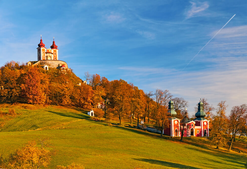 banska stiavnica, kraj laska, cesty vlakom, stiavnicka kalvaria, grotto, s bagetou na cestach